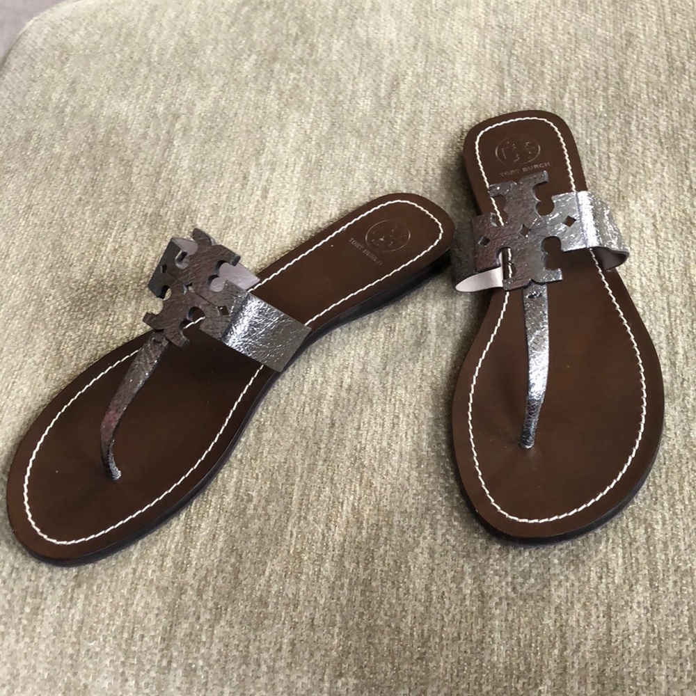 NWT grey Tory Burch Sandal